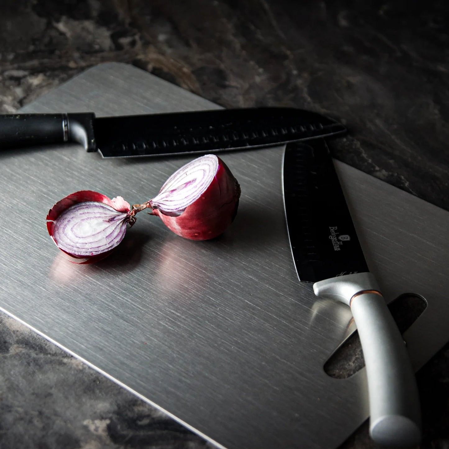 SAMURAI TITANIUM™ 100% Pure Titanium Cutting Board